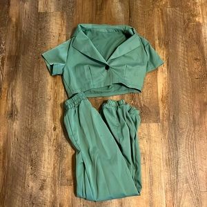 Short sleeve pant set